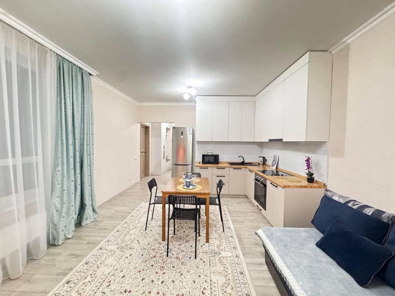 Apartment Only Sun Nur-Sultan (Astana)